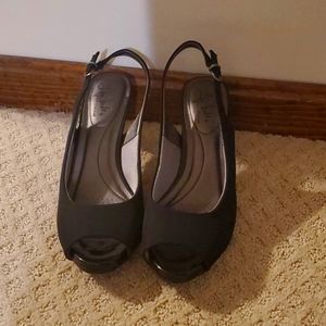 Life Stride high heels